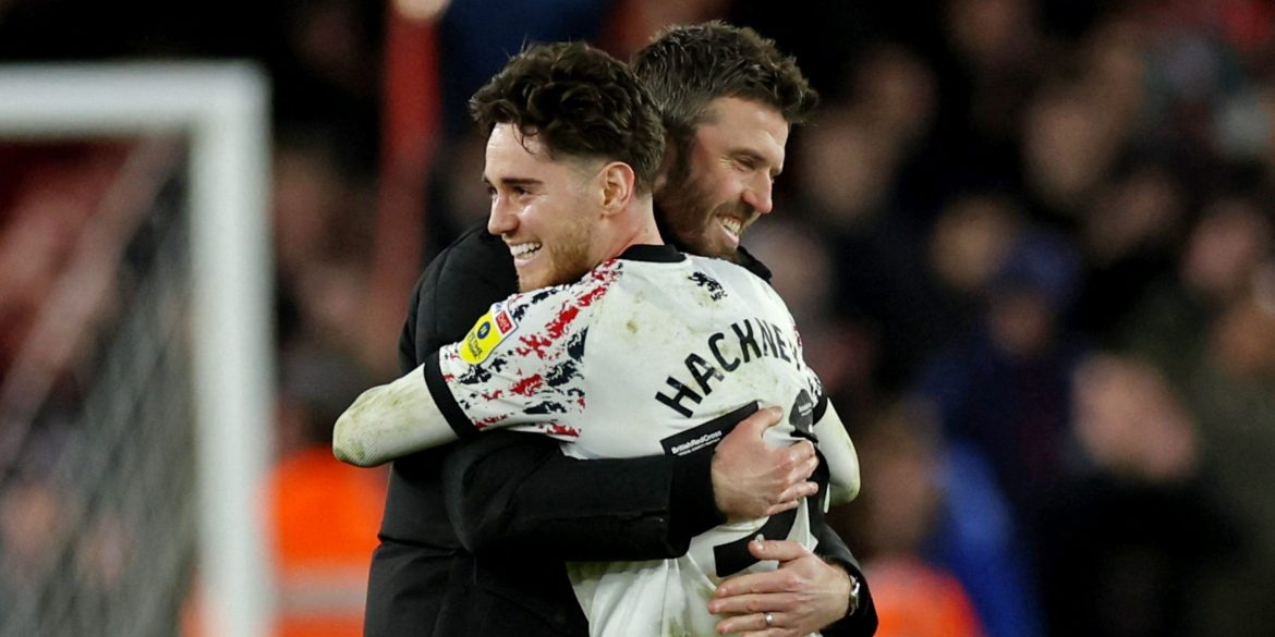 Newcastle set to battle Tottenham for "super" Championship star in January