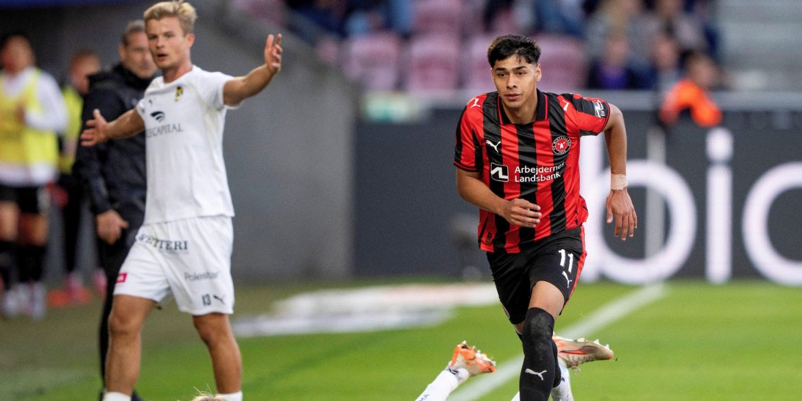 Sunderland plot move for £15m+ star who has been compared to Alexis Sanchez