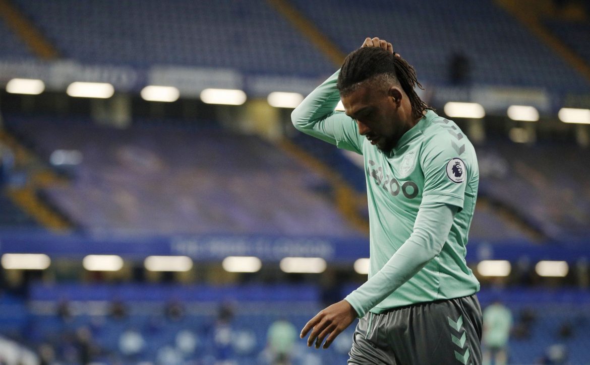 Everton dealt potential Iwobi blow