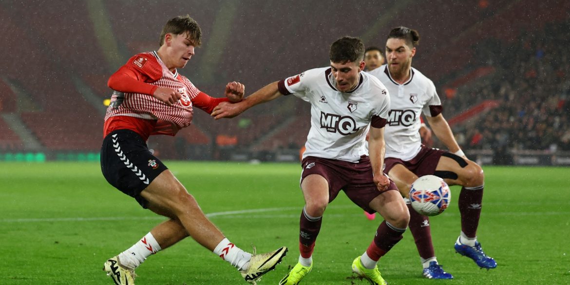Parish & Freedman want Crystal Palace to beat Man Utd to signing of 18 y/o